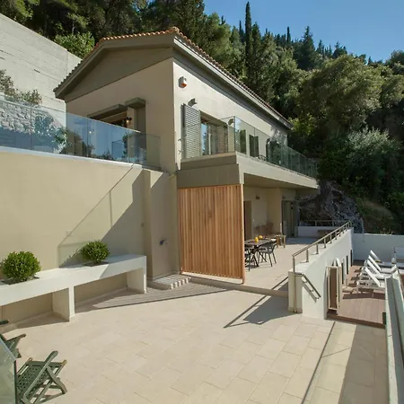 Ionian White * Áyios Nikítas