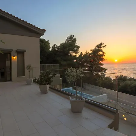 Ionian White Villa Áyios Nikítas